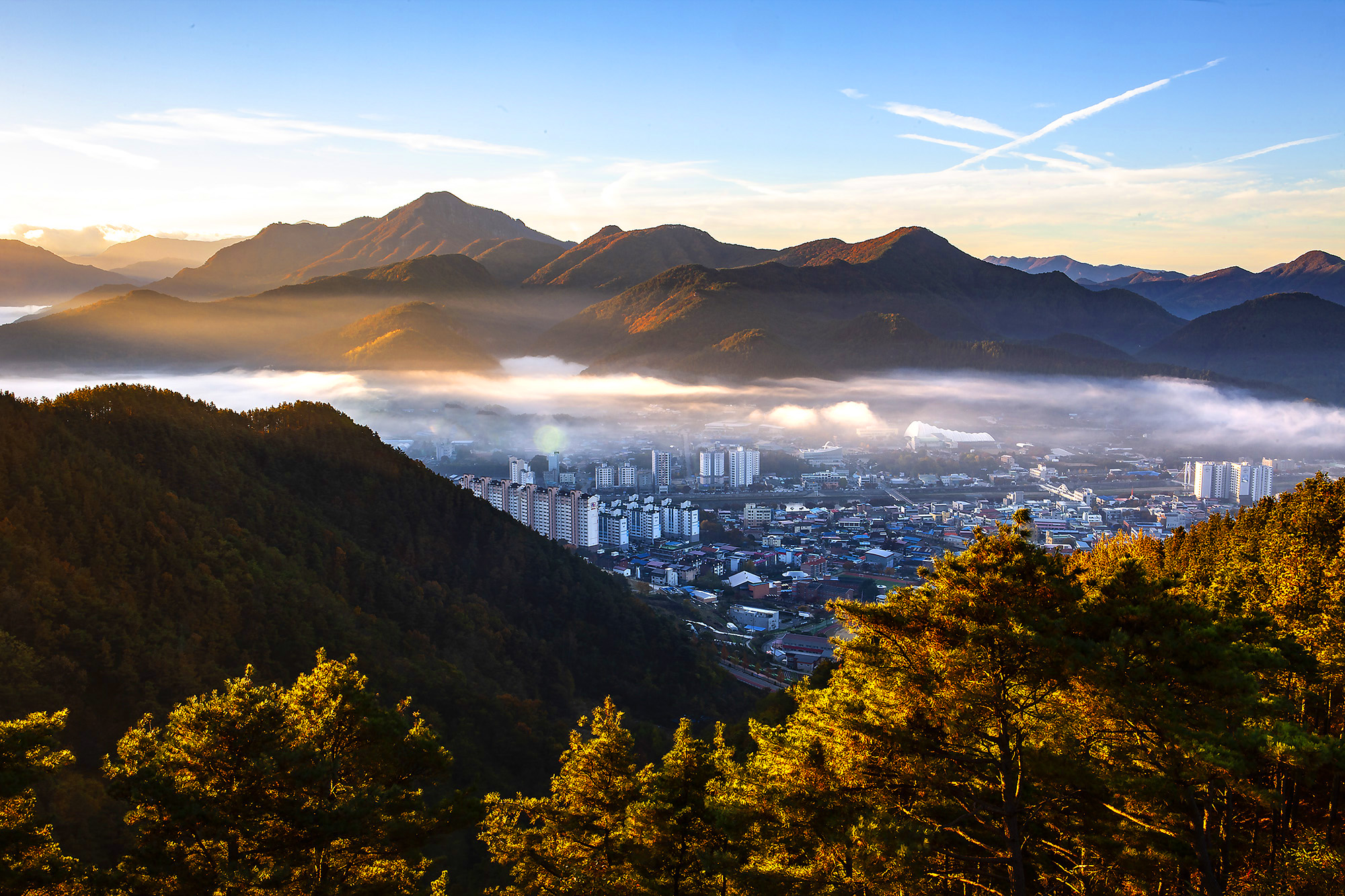 향로산에서 본 무주읍