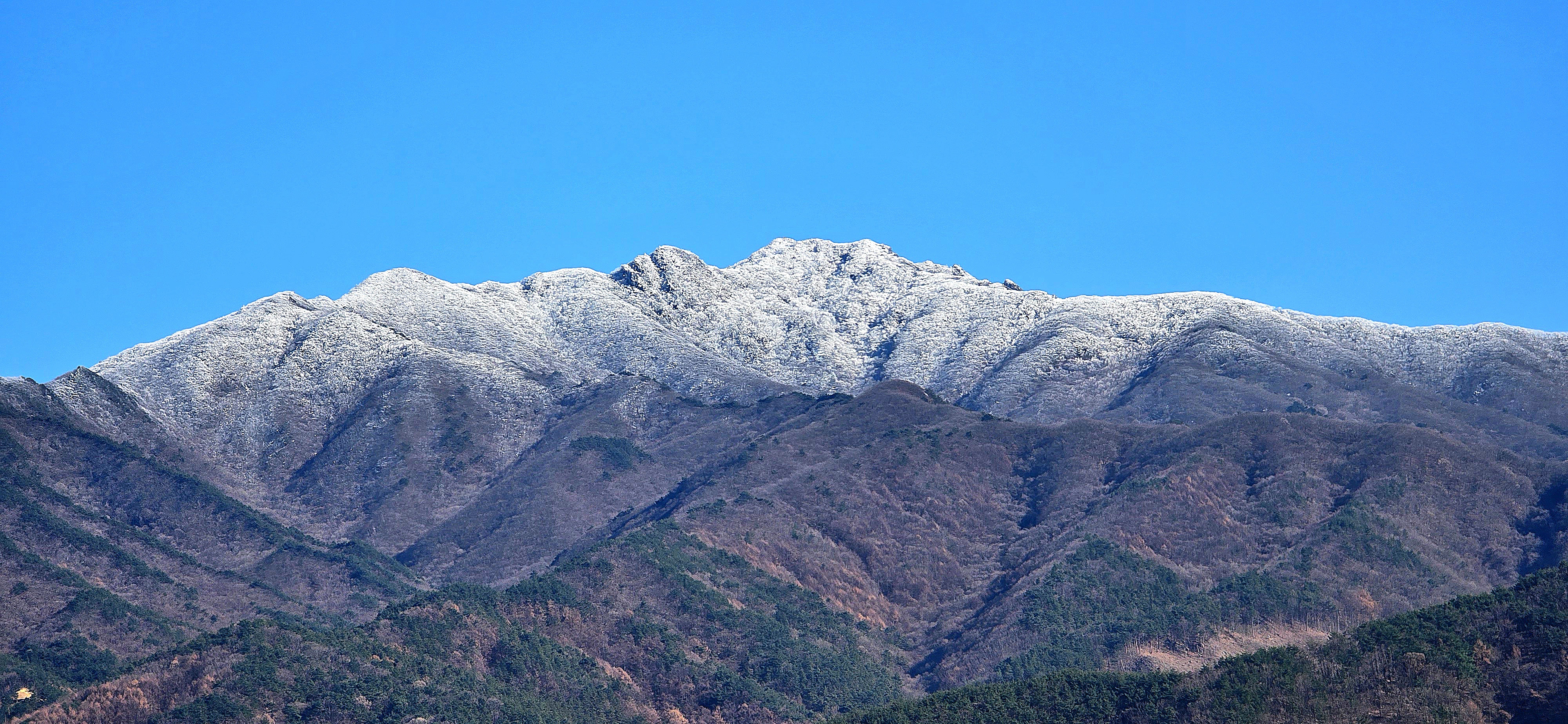 초 겨울의 덕유산